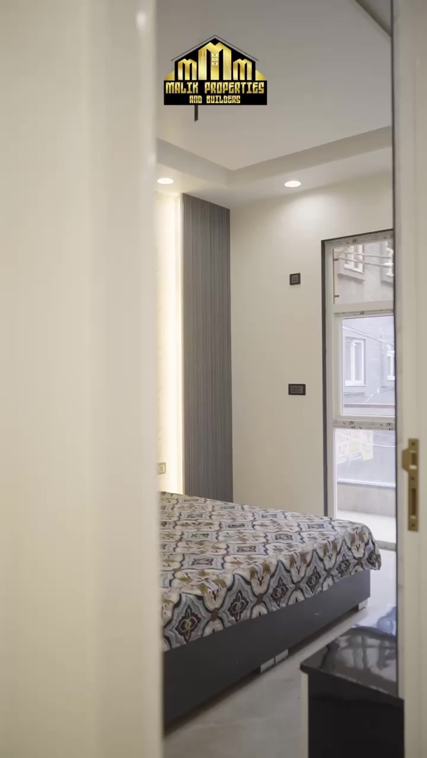 4 BHK Builder Floor · Deep Vihar